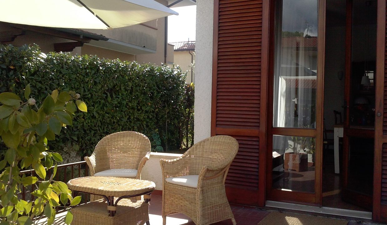 fuori